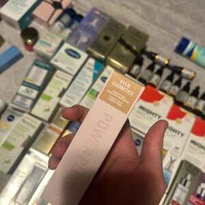 Kylie Cosmetics Power Plush Lip Gloss -